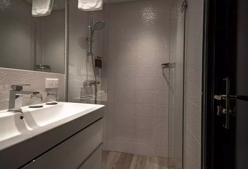 Fotos del hotel Sebastians:  15