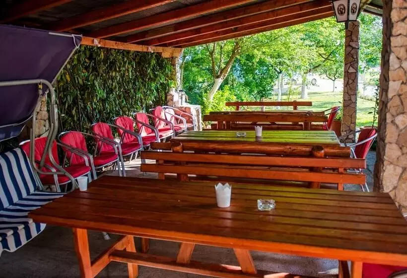 Fotos del hotel Family Guesthouse In Forest Ana & Stjepan Nikoli?:  25