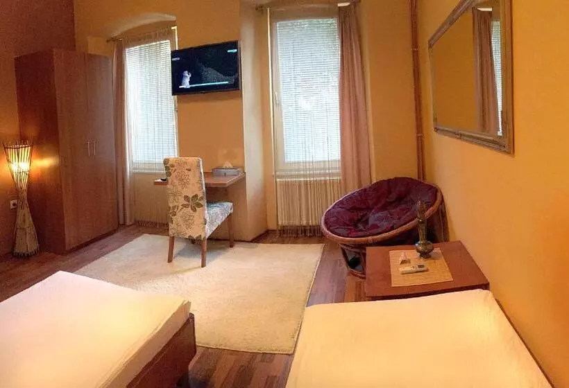 Fotos del hotel Shangri La Mansion:  15