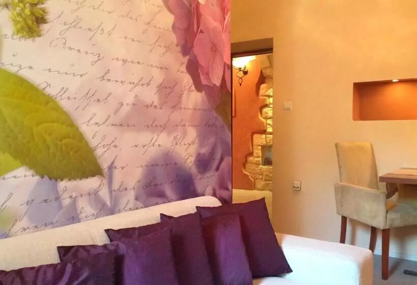 Fotos del hotel Shangri La Mansion:  17