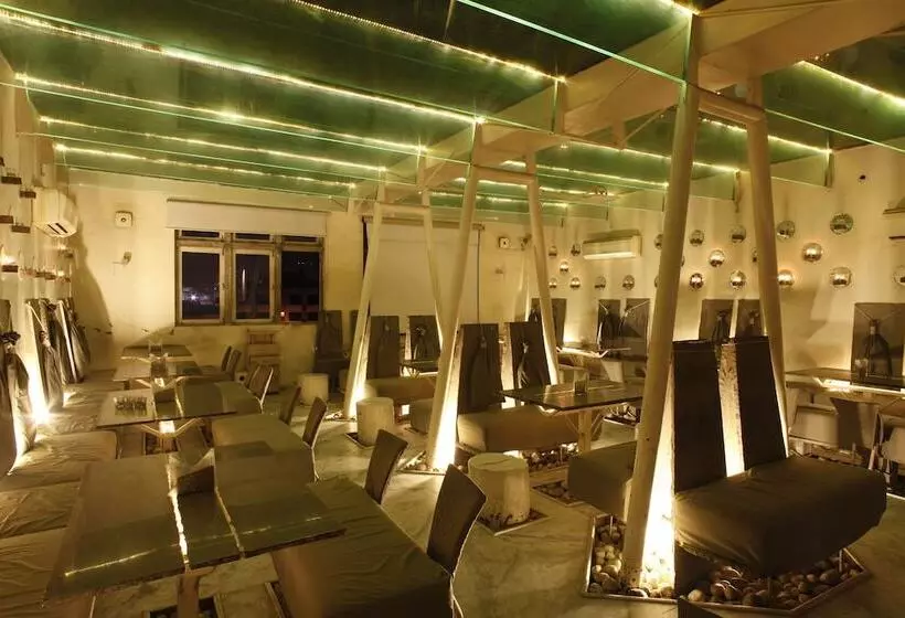 Fotos del hotel Acacia Inn:  3