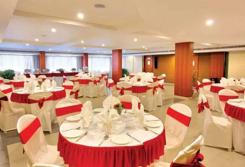 Fotos del hotel Cochin Palace:  9