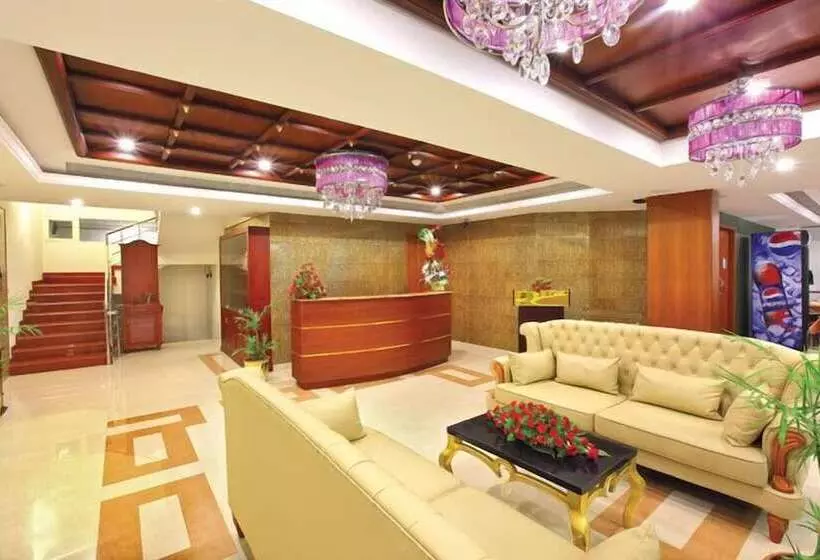 Fotos del hotel Cochin Palace:  3