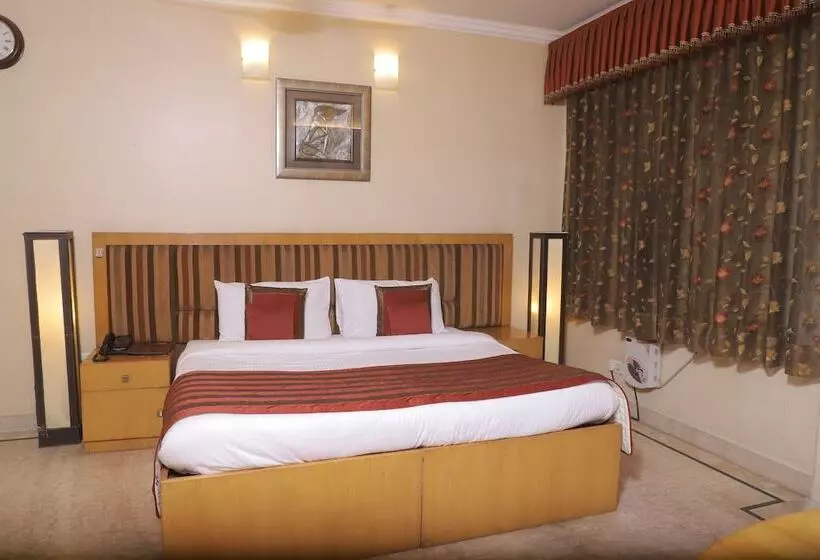 Fotos del hotel Singh Sahib:  14