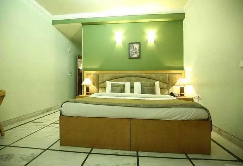 Fotos del hotel Singh Sahib:  2