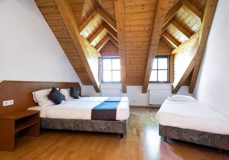 Fotos del hotel Bohemia By Vivere Stays:  2