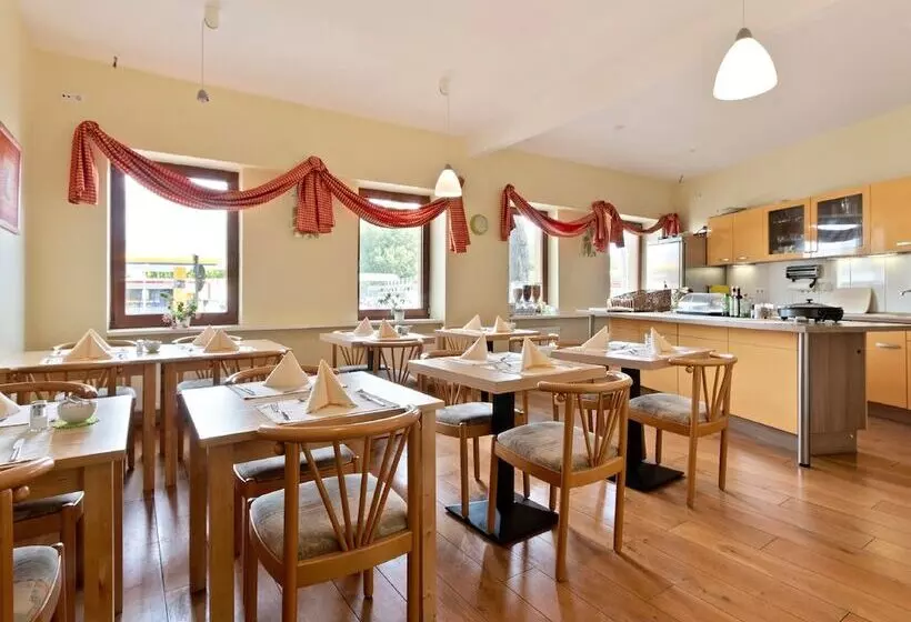 Fotos del hotel Bohemia By Vivere Stays:  9