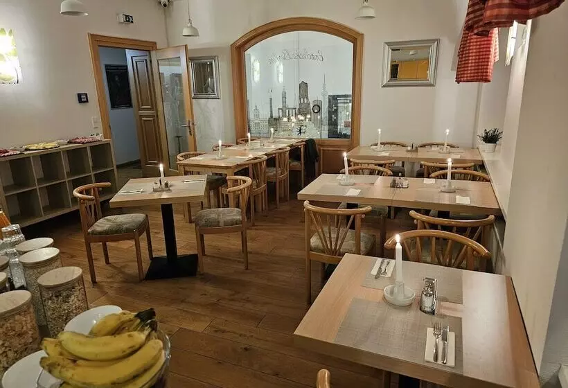 Fotos del hotel Bohemia By Vivere Stays:  13