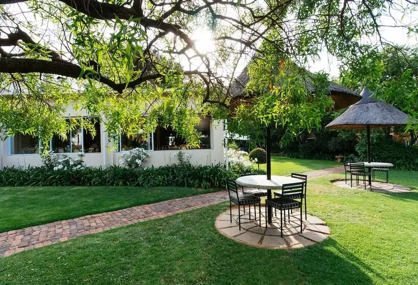 Fotos del hotel Cedarwoods Of Sandton:  24