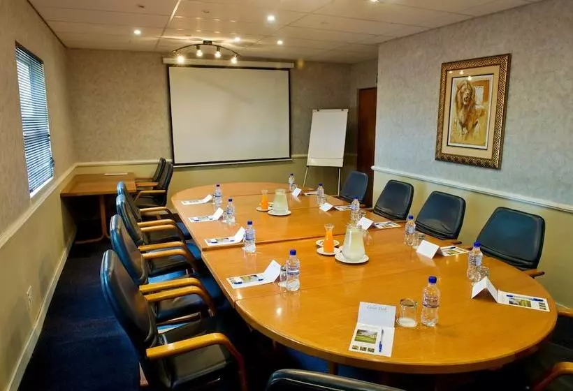 Fotos del hotel Cedarwoods Of Sandton:  3