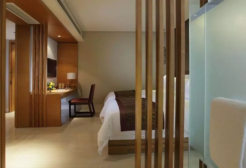 Fotos del hotel Sanya Phoenix Waterside Gloria Resort:  6