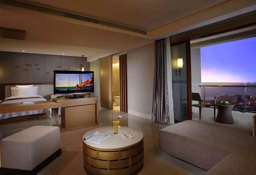 Fotos del hotel Sanya Phoenix Waterside Gloria Resort:  12