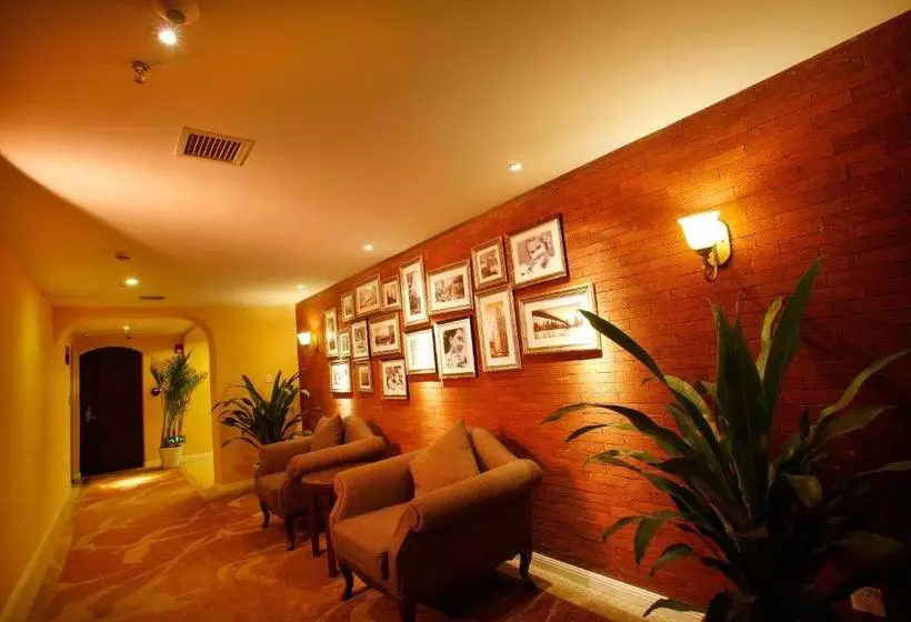 Fotos del hotel Aoting Garden:  3