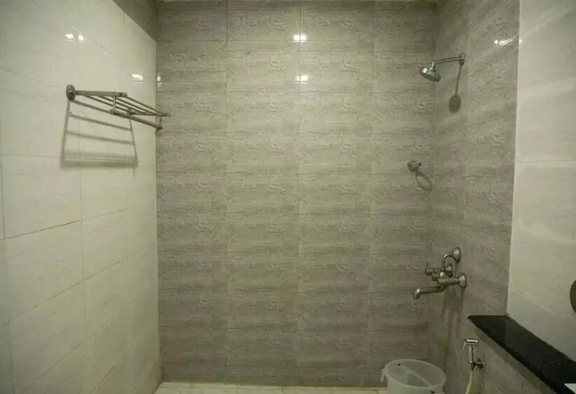 Fotos del hotel Fab Arunaachalaa Residency:  18