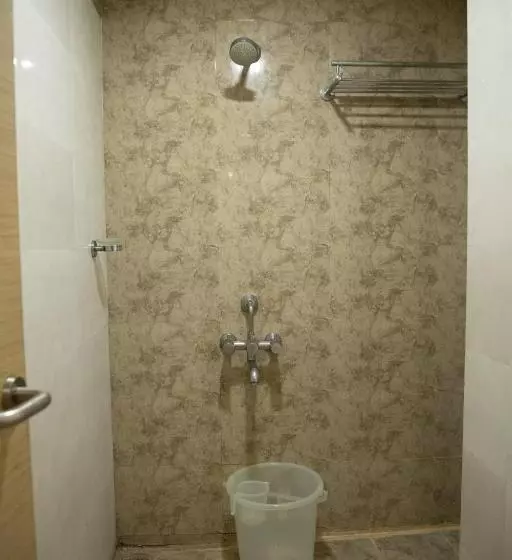 Fotos del hotel Fab Arunaachalaa Residency:  15