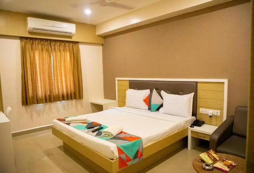 Fotos del hotel Fab Arunaachalaa Residency:  13