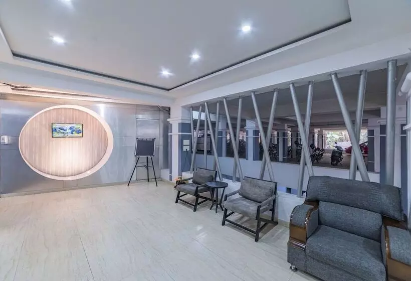 Fotos del hotel At Home Apartment:  11