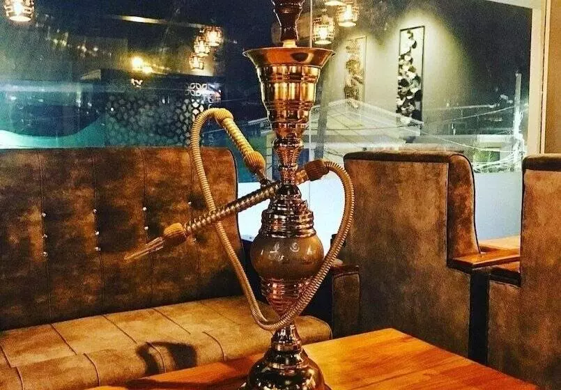 Fotos del hotel Capital O 37763 Bright Heritage:  5