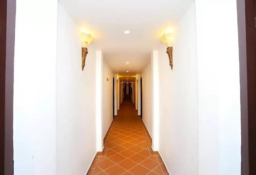 Fotos del hotel Capital O 37763 Bright Heritage:  10