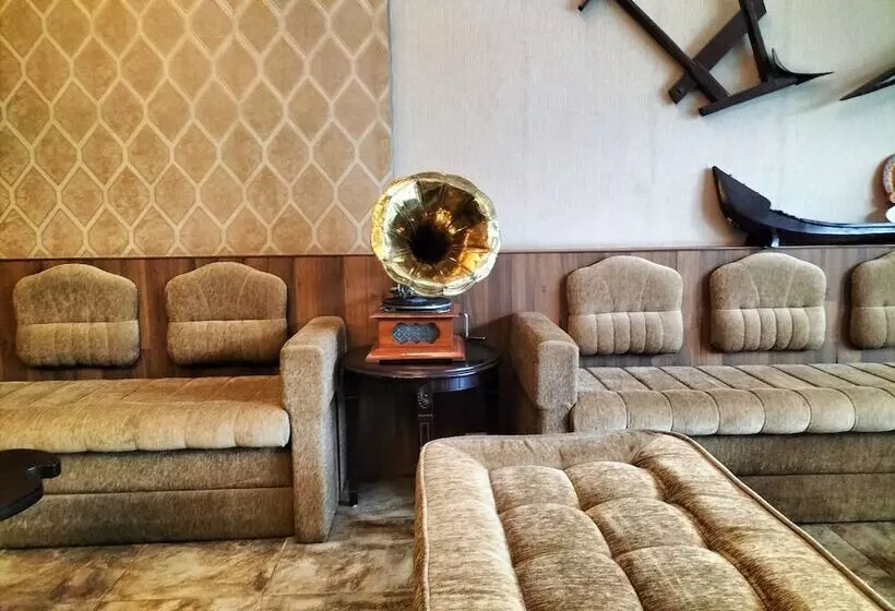 Fotos del hotel Capital O 37763 Bright Heritage:  21