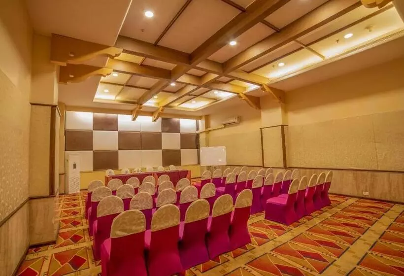 Fotos del hotel The Orchid  Hinjewadi Pune:  15