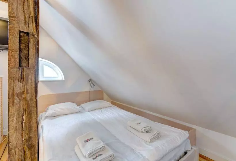 Fotos del hotel Monte Cassino De Luxe:  12