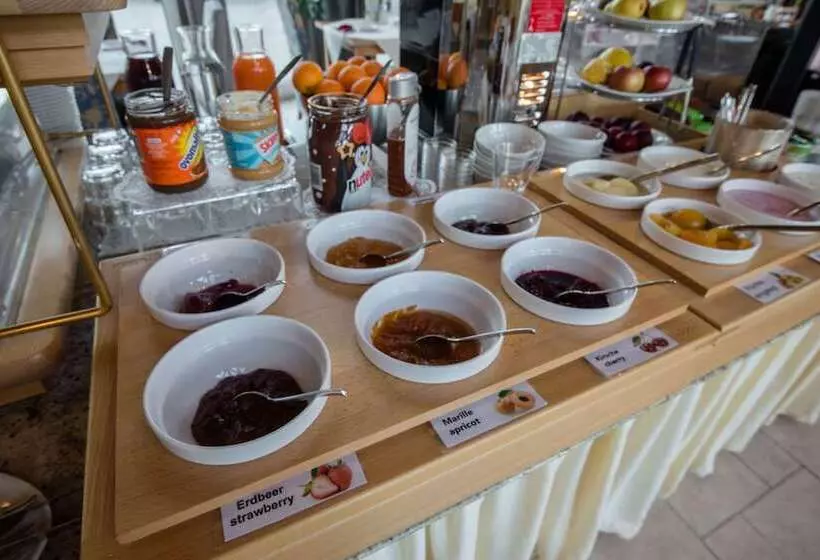 Fotos del hotel Der Marienhof Hotel Garni:  24