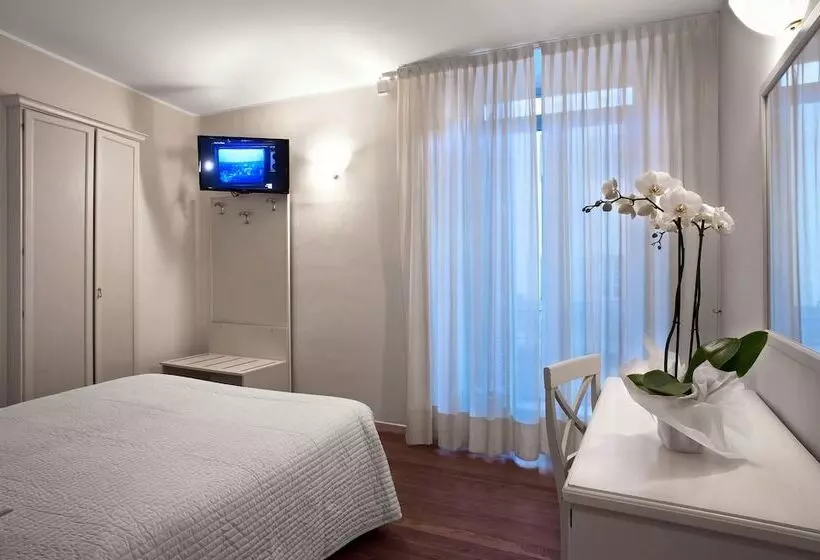 Fotos del hotel Cortese:  7