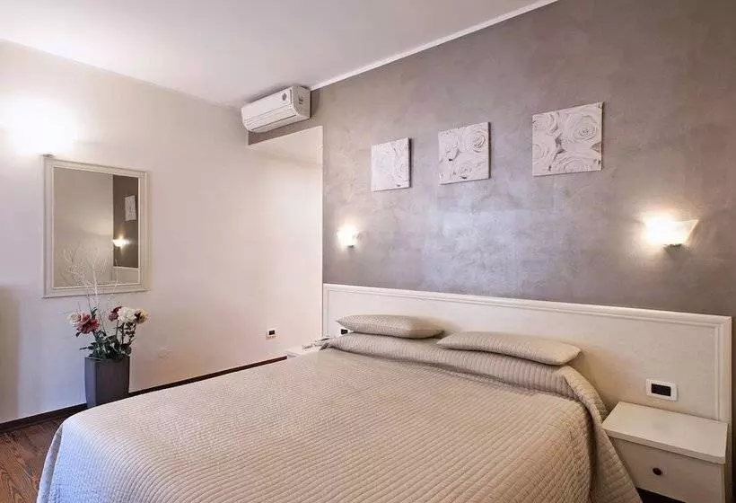 Fotos del hotel Cortese:  24