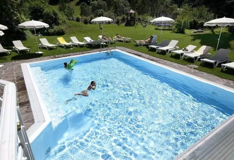 Fotos del hotel Sonnalm:  3