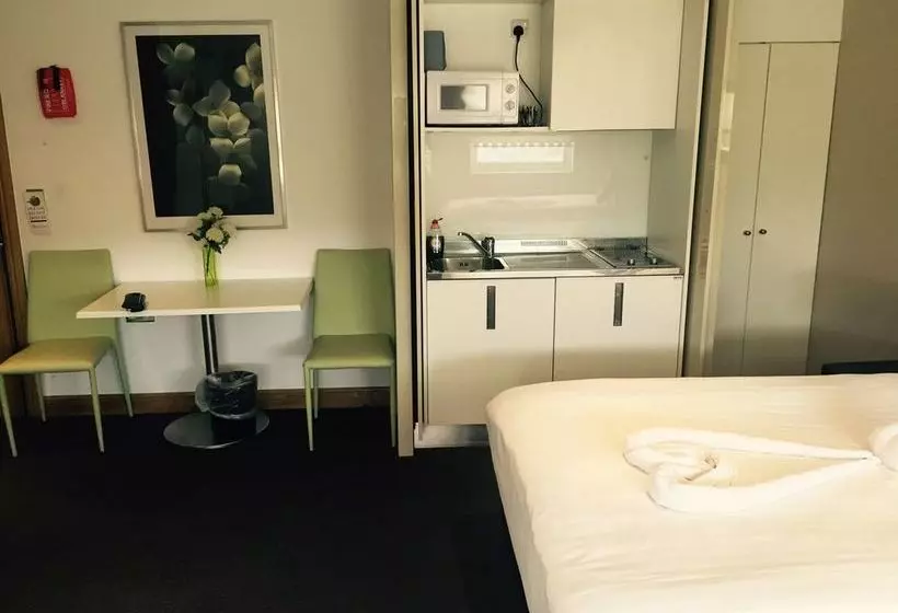 Fotos del hotel 198 Suites:  18