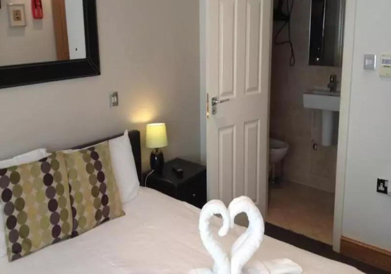 Fotos del hotel 198 Suites:  2