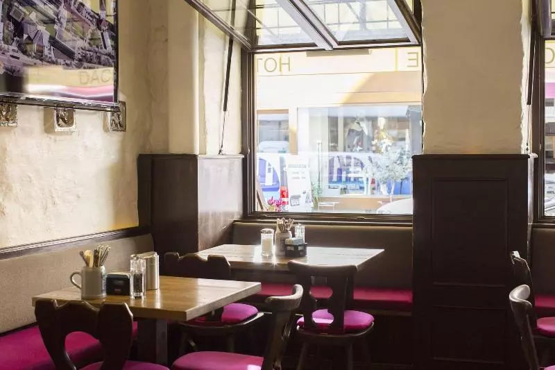 Fotos del hotel Deutsche Eiche:  8