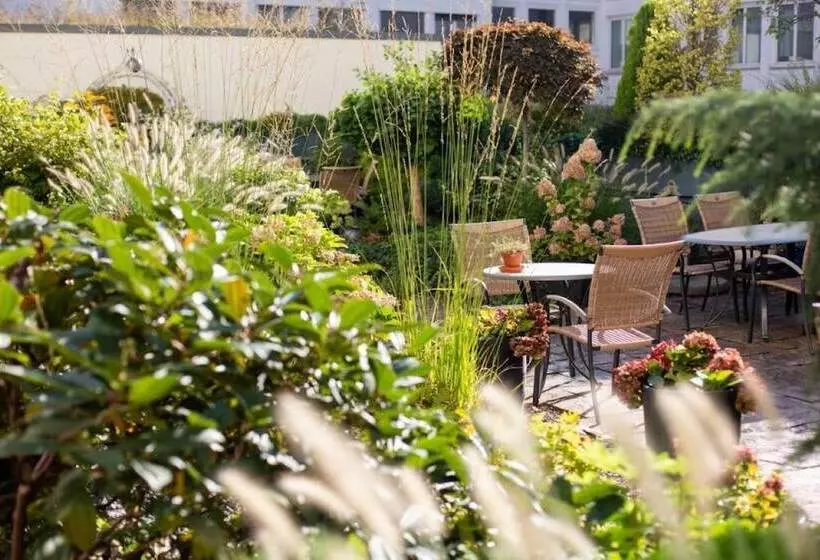 Fotos del hotel Kronen:  12