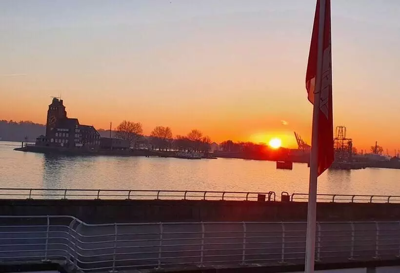 Fotos del hotel Am Elbufer:  10