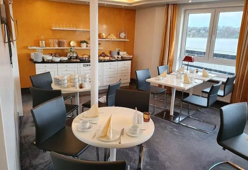 Fotos del hotel Am Elbufer:  8