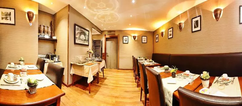 Fotos del hotel George Sand:  18