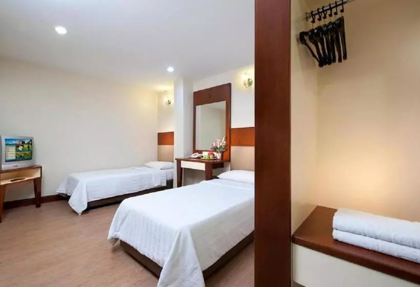 Fotos del hotel Fenix Inn:  15