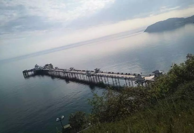 Fotos del hotel Iris  Llandudno:  14