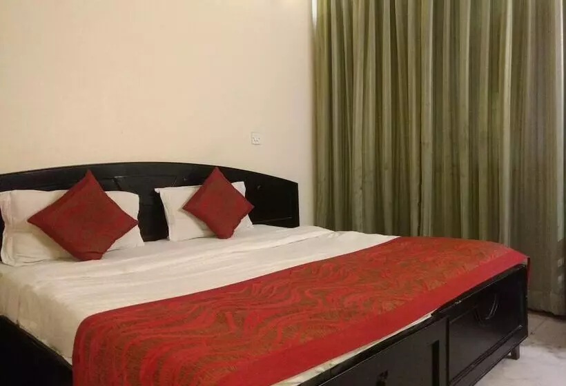 Fotos del hotel City Centre Inn  Couple Friendly Stays:  15