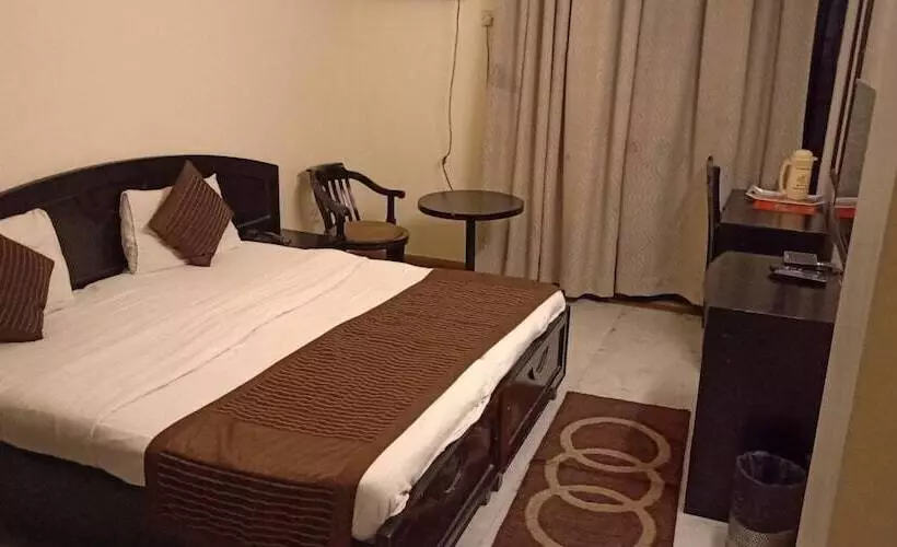 Fotos del hotel City Centre Inn  Couple Friendly Stays:  17