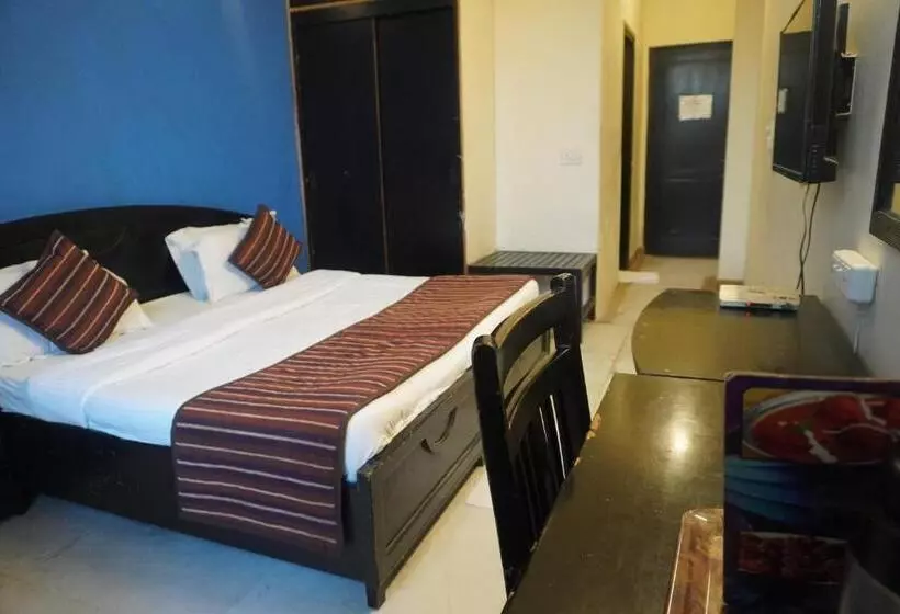 Fotos del hotel City Centre Inn  Couple Friendly Stays:  7