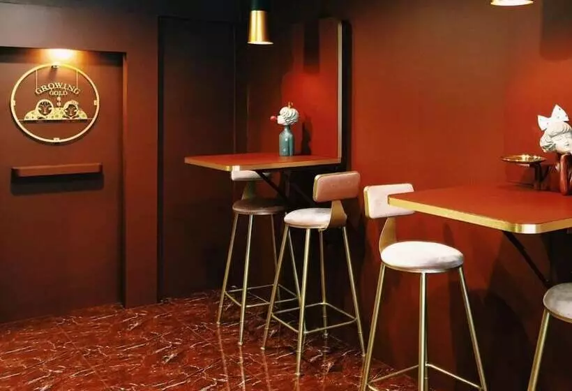 Fotos del hotel Golden House:  17