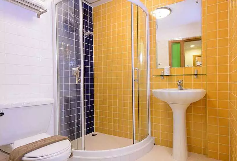 Fotos del hotel Golden House:  15