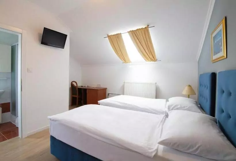 Fotos del hotel Vila Tina:  13