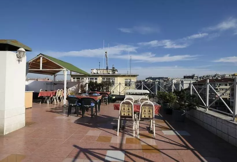 Fotos del hotel Ozbek:  5