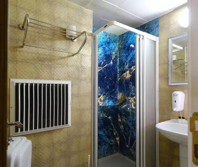 Fotos del hotel Ozbek:  19