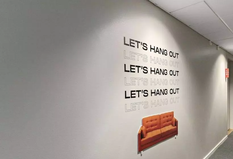 Fotos del hotel By Maude Solna:  12