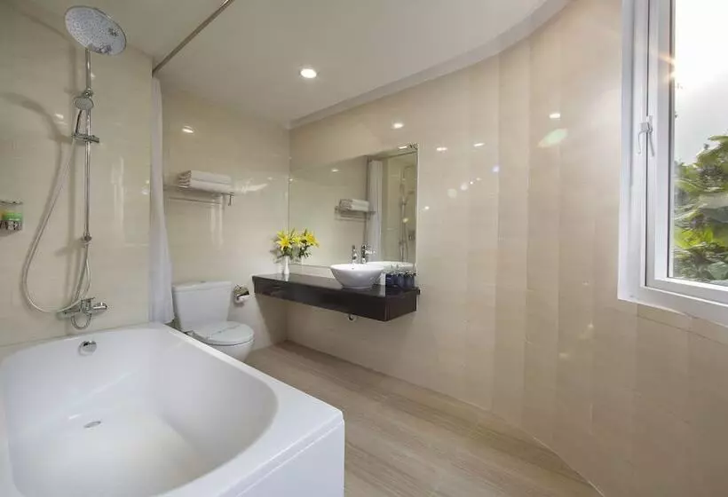 Fotos del hotel Hanoi Royal Palace Hotel 2:  7