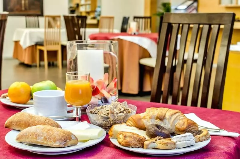 Fotos del hotel Hospedería Monástica Pax:  8